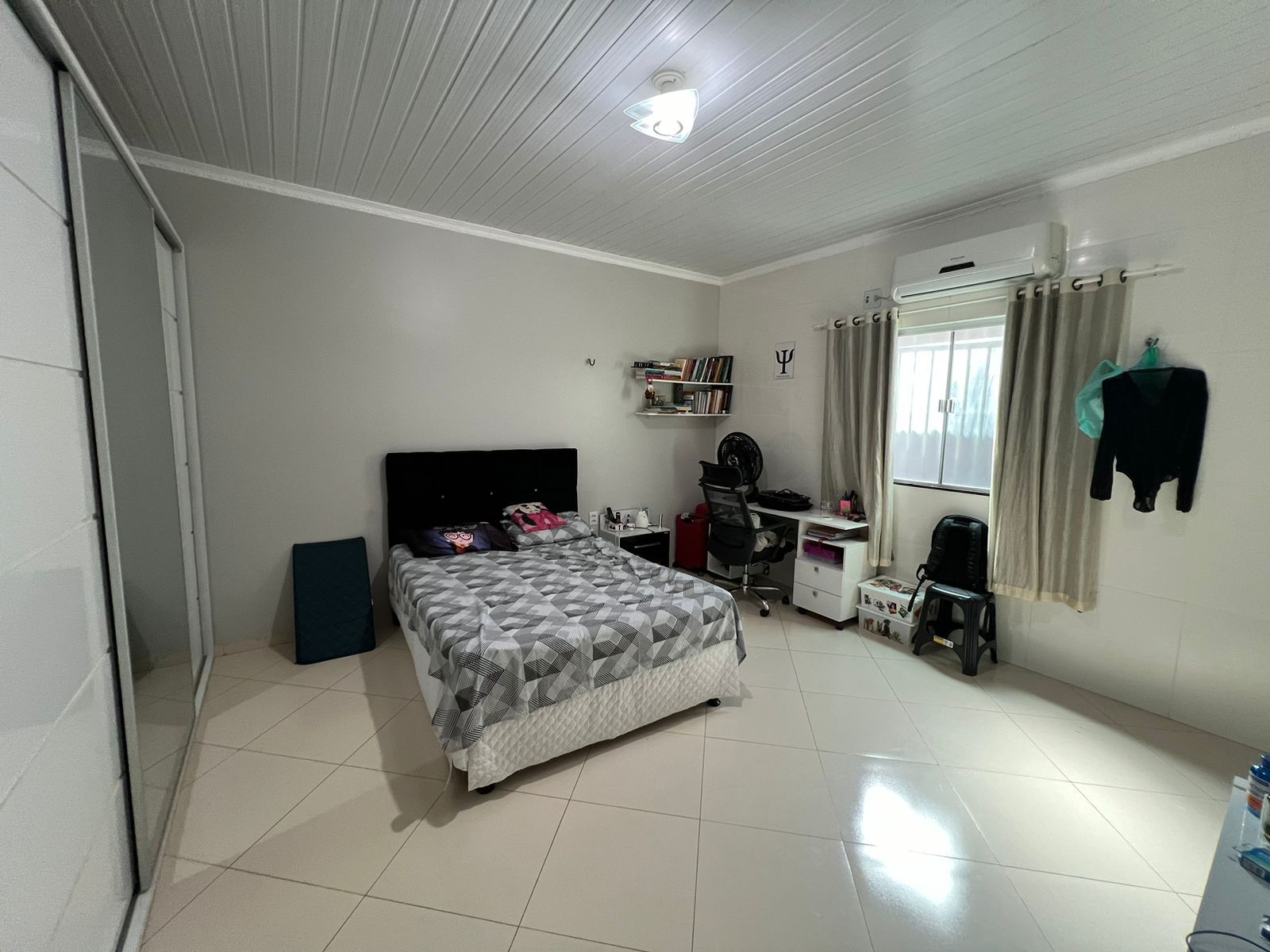 Imagem Casa com 5 Quartos à Venda, 300 m²em Marco - Belém