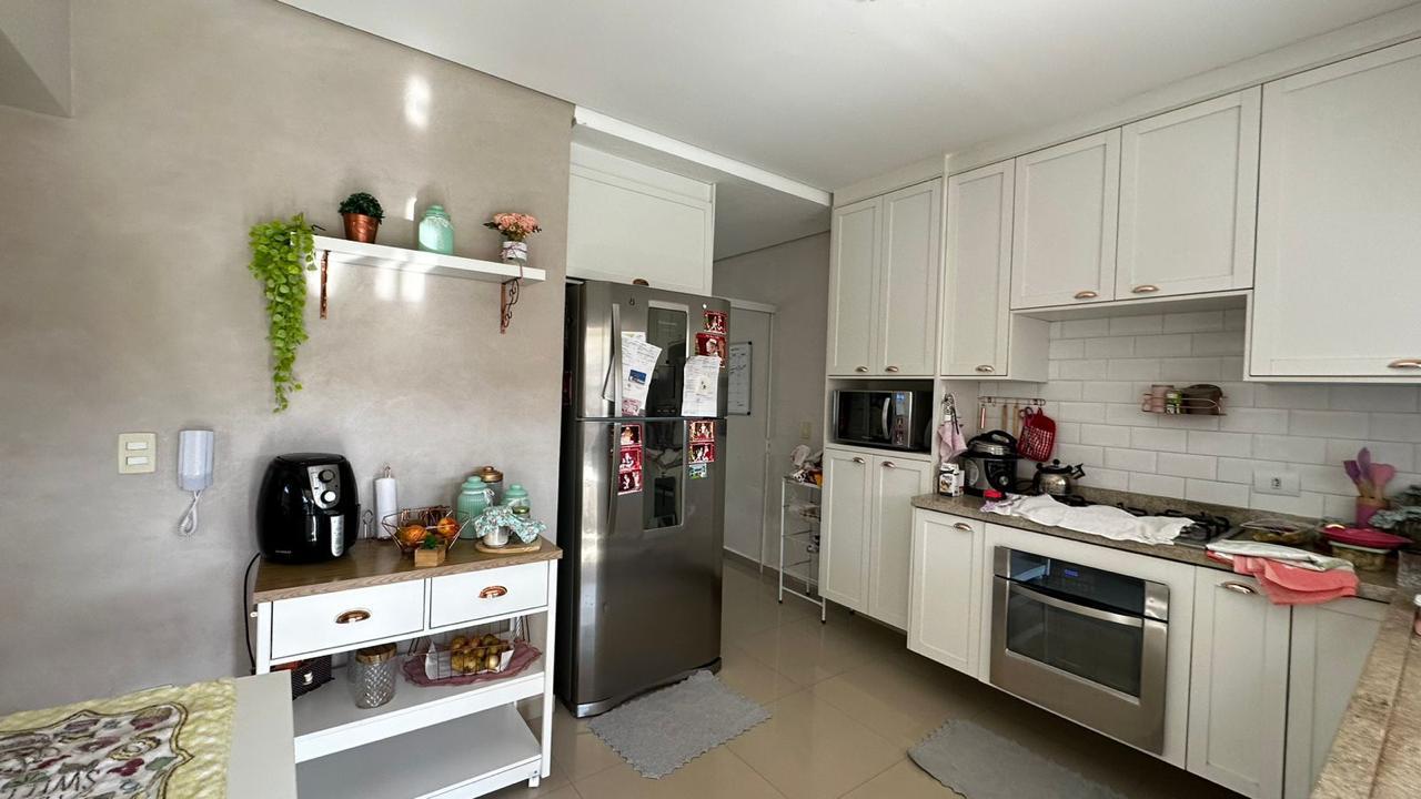 Imagem Casa de Condomínio com 3 Quartos à Venda, 128 m² em Jardim das Flores - Atibaia