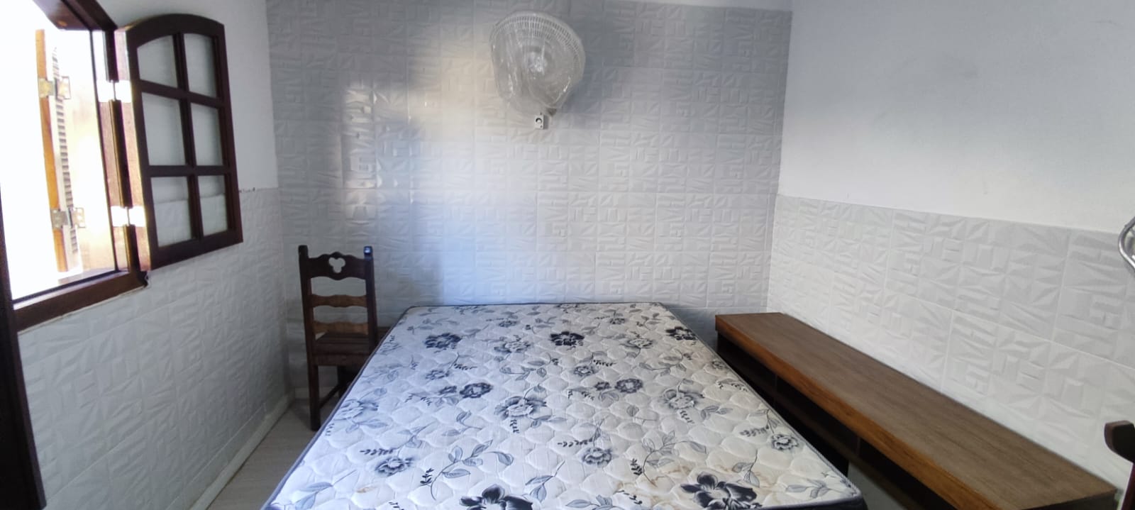 Imagem Casa com 3 Quartos à Venda, 330 m²em Itaipu - Niterói
