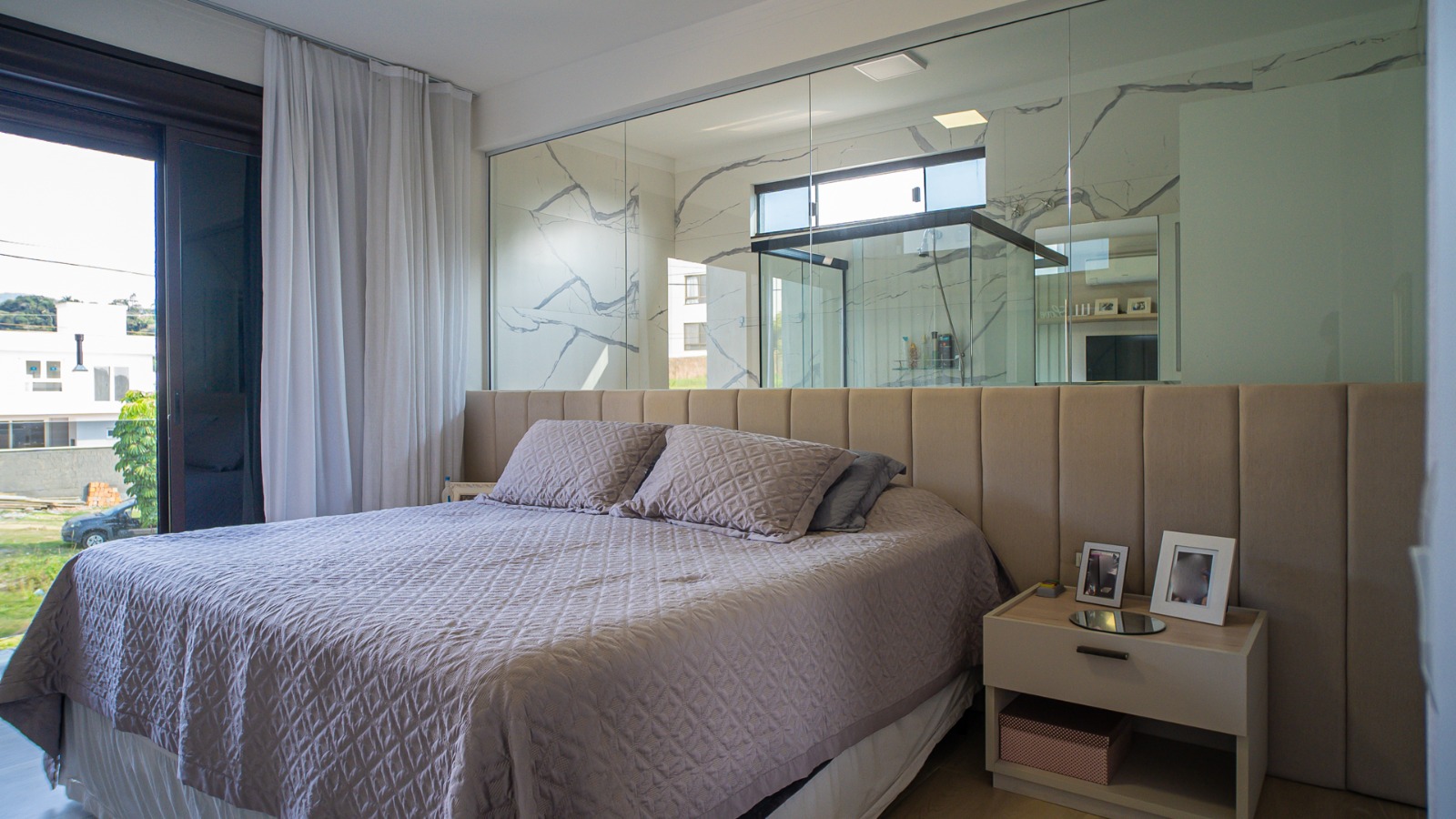 Imagem Casa de Condomínio com 4 Quartos à Venda ou Temporada, 235 m² em Cachoeira do Bom Jesus - Florianópolis