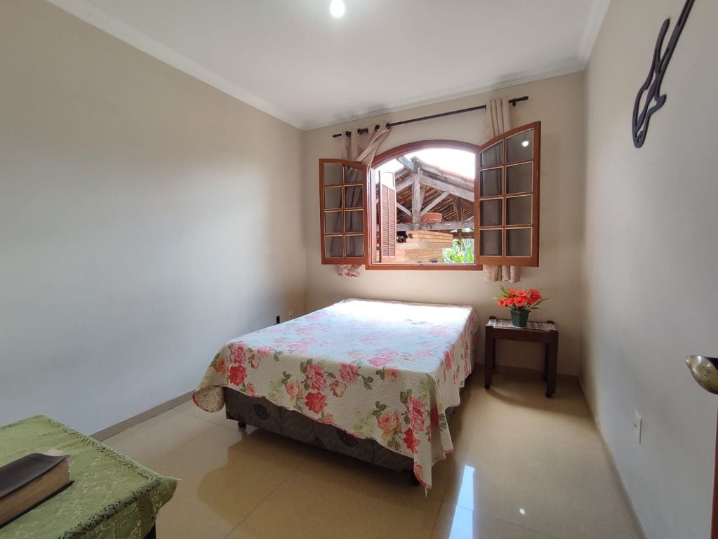 Foto do imóvel: Casa com 4 Quartos à Venda, 200 m² em São Benedito - Santa Luzia