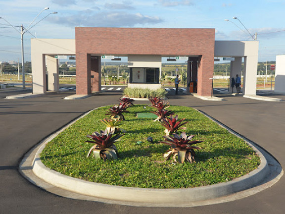 Imagem Terreno em Condomínio à Venda, 371 m² em Samambaia Parque Residencial - Bauru