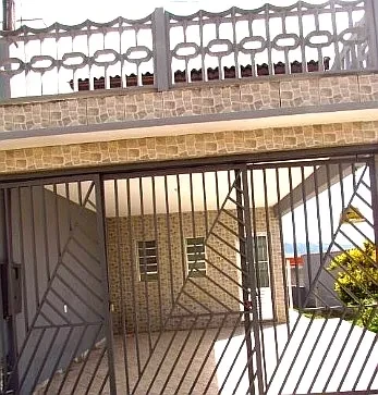 Imagem Sobrado com 2 Quartos à Venda, 167 m² em Centro - Bom Jesus dos Perdões