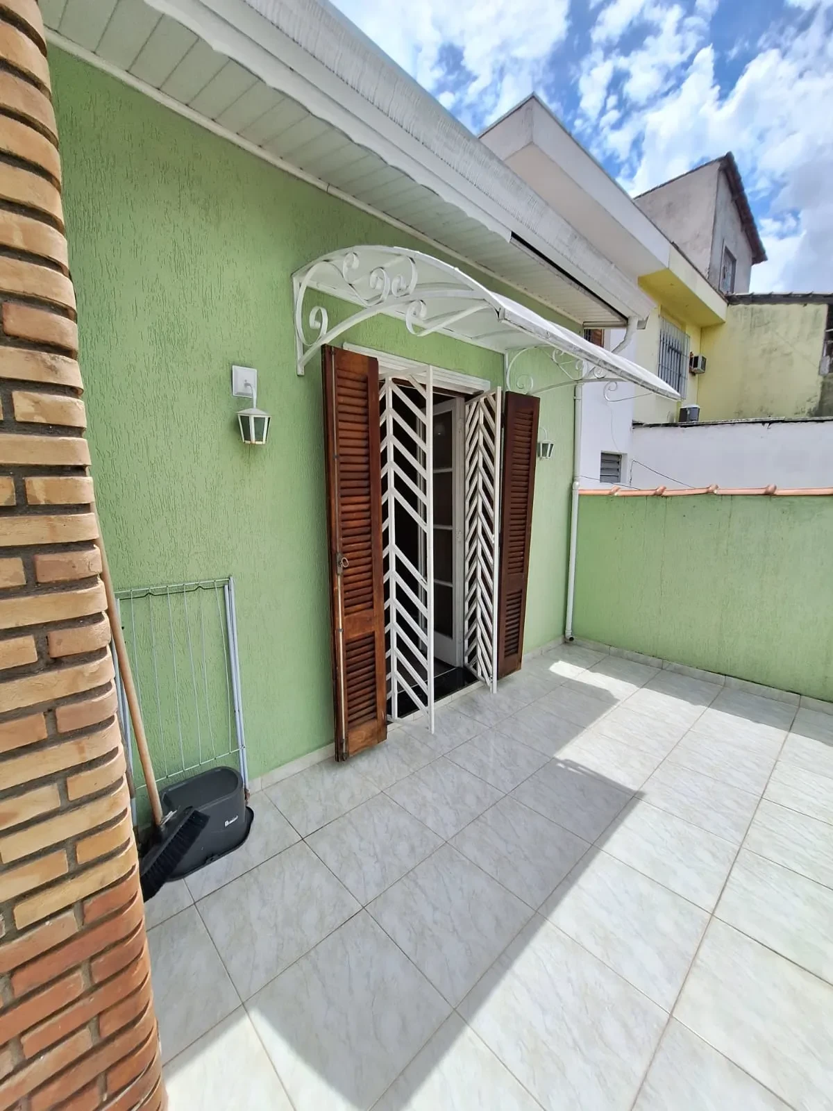 Imagem Sobrado com 3 Quartos à Venda, 180 m² em Jardim Pinhal - Guarulhos