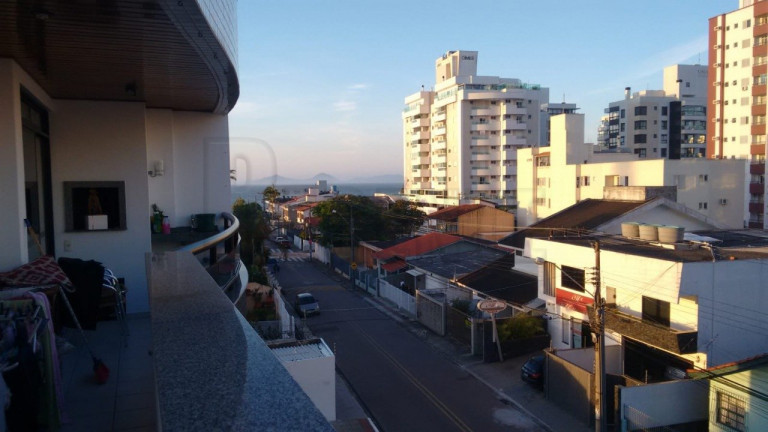 Imagem Apartamento com 3 Quartos à Venda, 102 m² em Balneário - Florianópolis