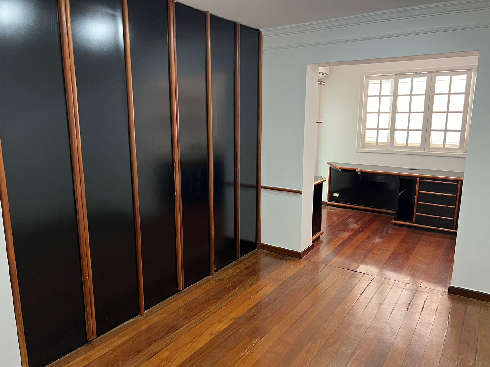 Imagem Casa de Condomínio com 4 Quartos à Venda ou Locação, 370 m²em Alphaville - Santana de Parnaíba