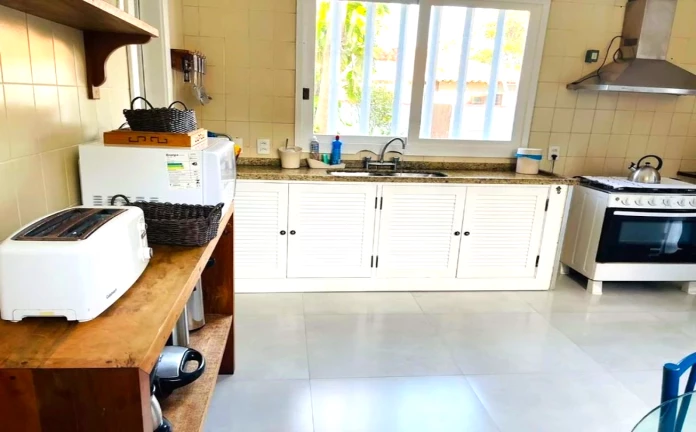 Imagem Casa com 6 Quartos à Venda, 400 m² em Canto - Armação dos Búzios