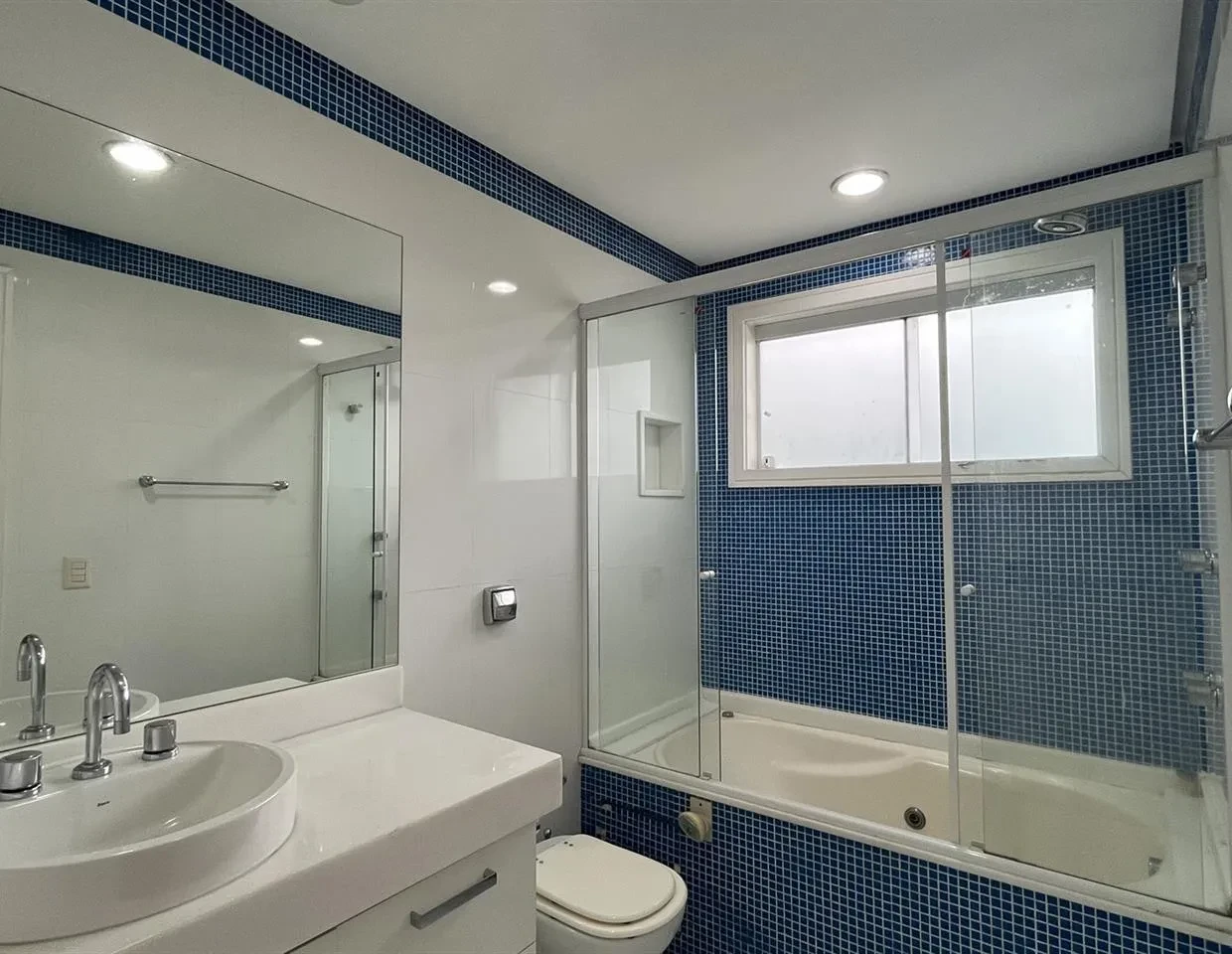 Imagem Casa de Condomínio com 5 Quartos à Venda ou Locação, 830 m² em Barra da Tijuca - Rio de Janeiro