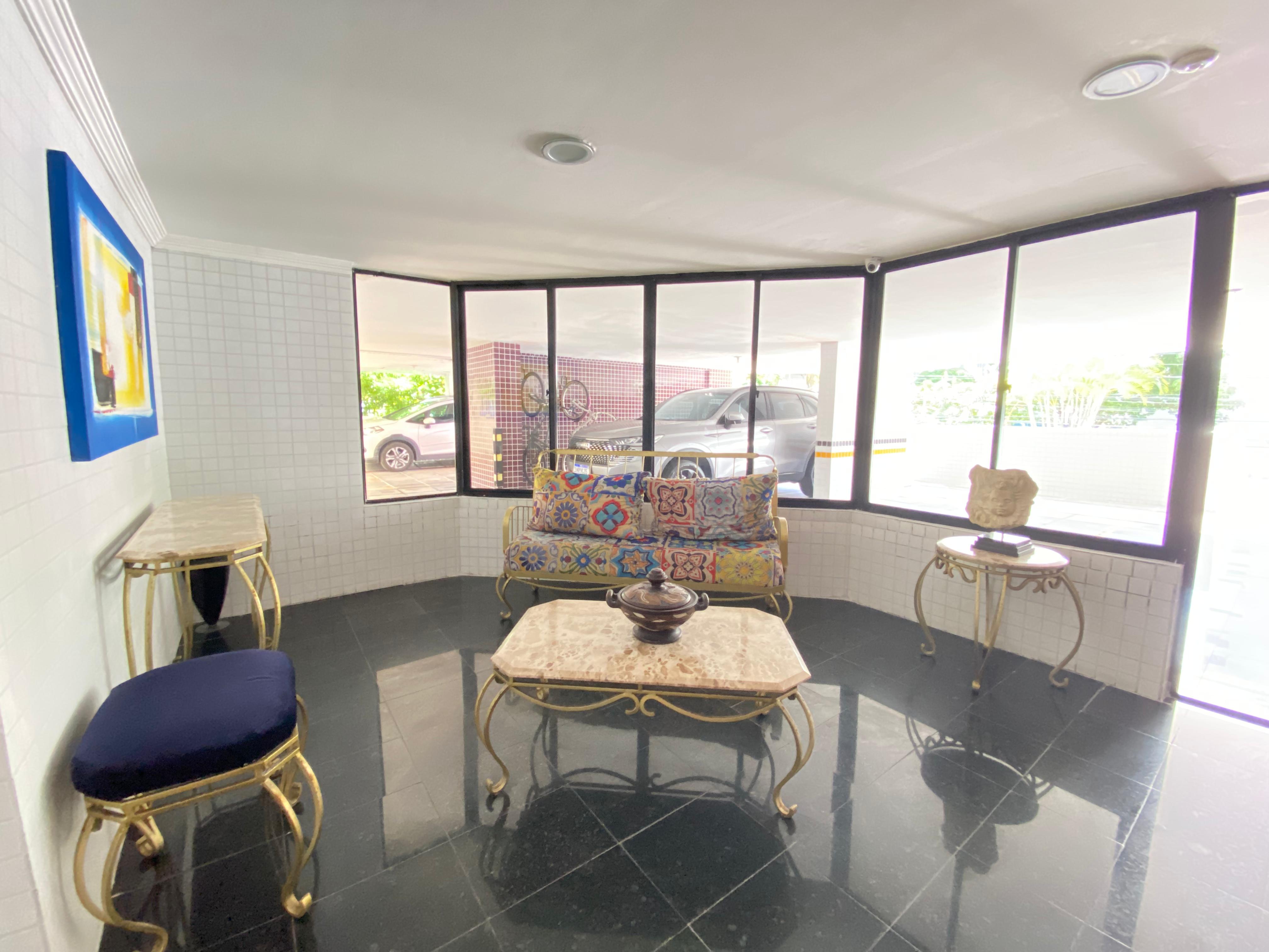 Imagem Apartamento com 3 Quartos à Venda, 140 m²em Boa Viagem - Recife