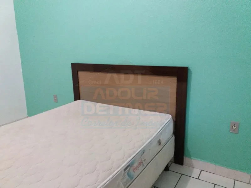 Imagem Kitnet com 1 Quarto para Alugar, 36 m² em Costa e Silva - Joinville