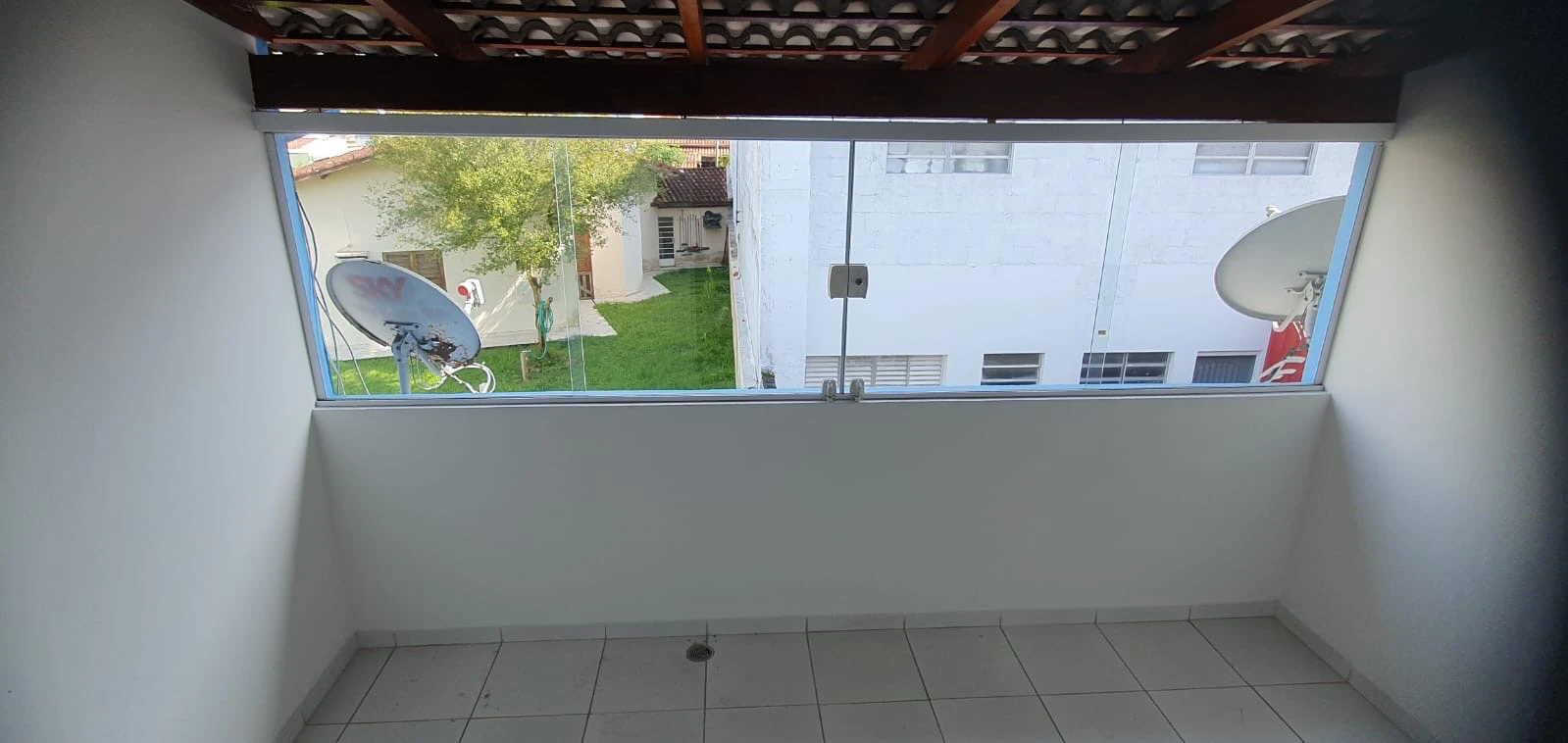 Foto do imóvel: Sobrado com 3 Quartos à Venda ou Locação, 100 m² em Praia das Palmeiras - Caraguatatuba