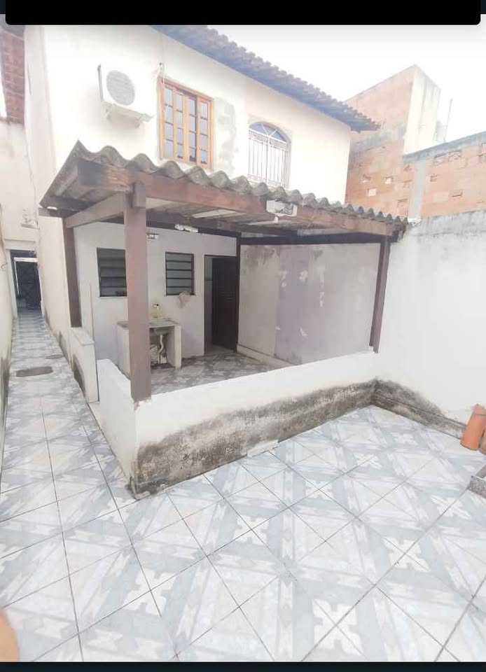 Foto do imóvel: Casa com 2 Quartos à Venda, em Bangu - Rio de Janeiro