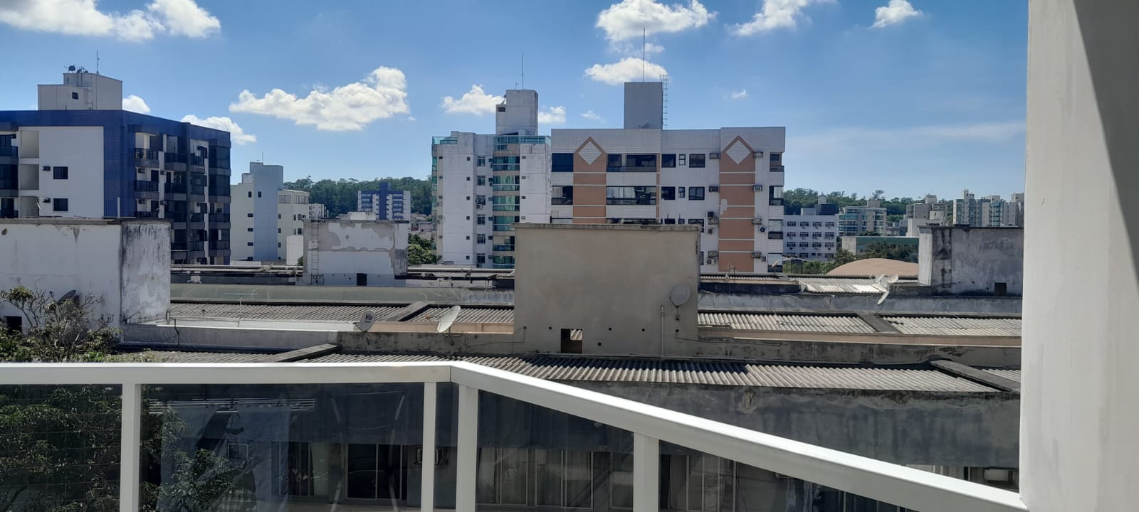 Imagem Apartamento com 2 Quartos à Venda, 80 m²em Jardim Camburi - Vitória