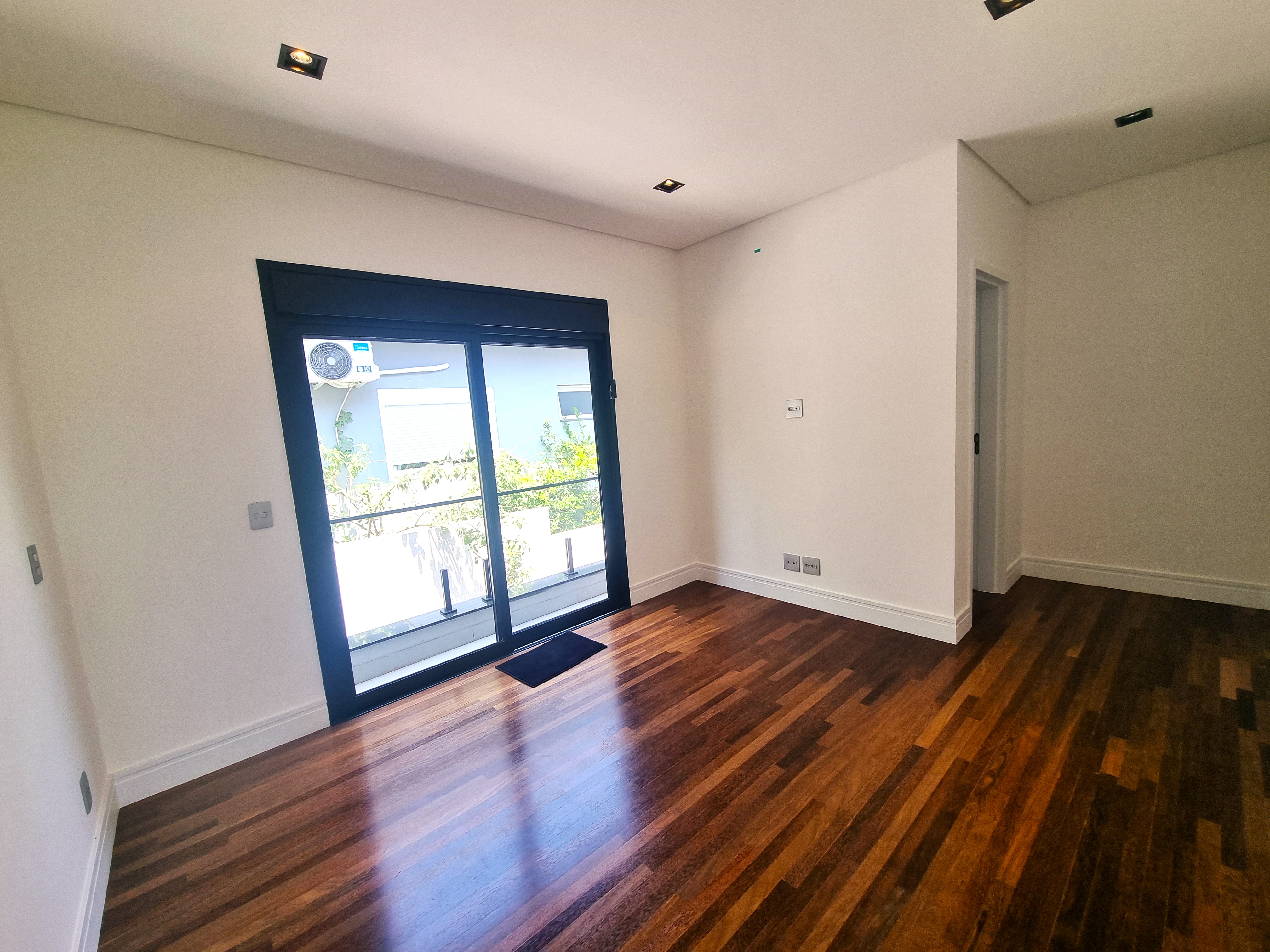 Imagem Sobrado com 5 Quartos à Venda, 399 m²em Alphaville - Santana de Parnaíba