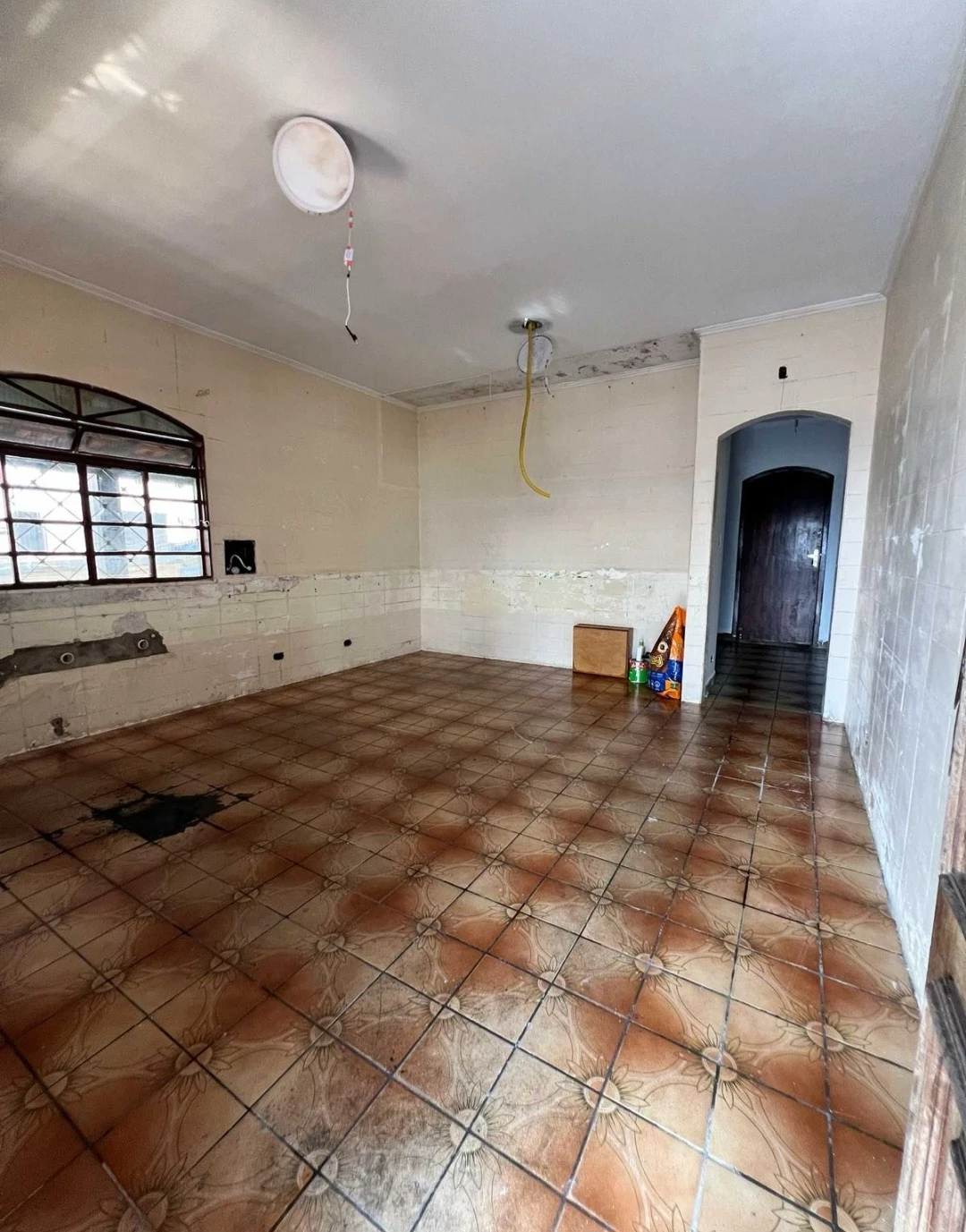 Imagem Imóvel Comercial para Alugar, 500 m² em Centro - Itapecerica da Serra