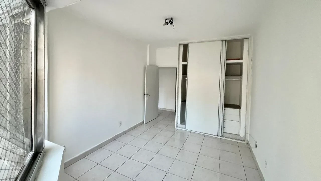 Imagem Apartamento com 2 Quartos à Venda, 90 m² em Aparecida - Santos