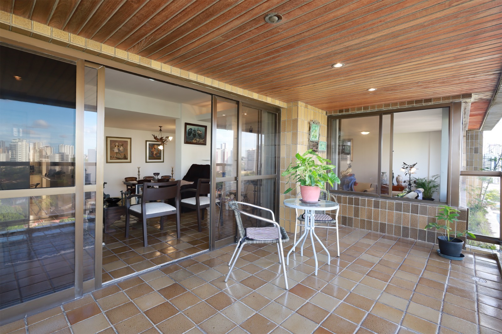 Foto do imóvel: Apartamento com 4 Quartos à Venda, 260 m²em Poço - Recife