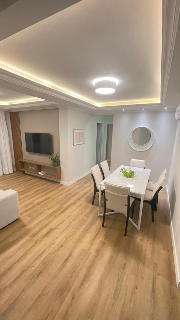Apartamento com 3 Quartos à Venda, 126 m²em Centro - Balneário Camboriú