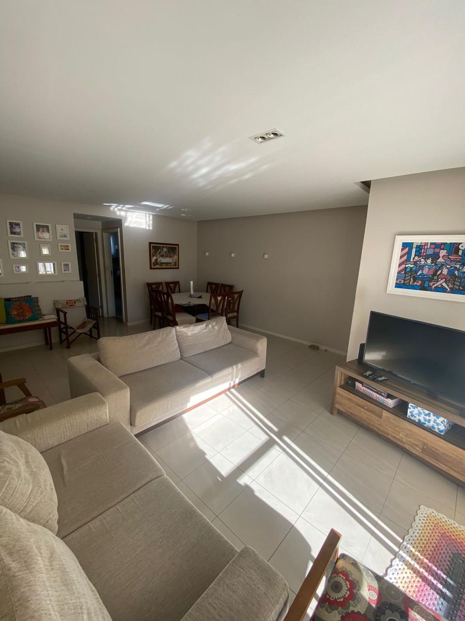 Imagem Apartamento com 3 Quartos para Alugar, 180 m²em Pitangueiras - Lauro de Freitas