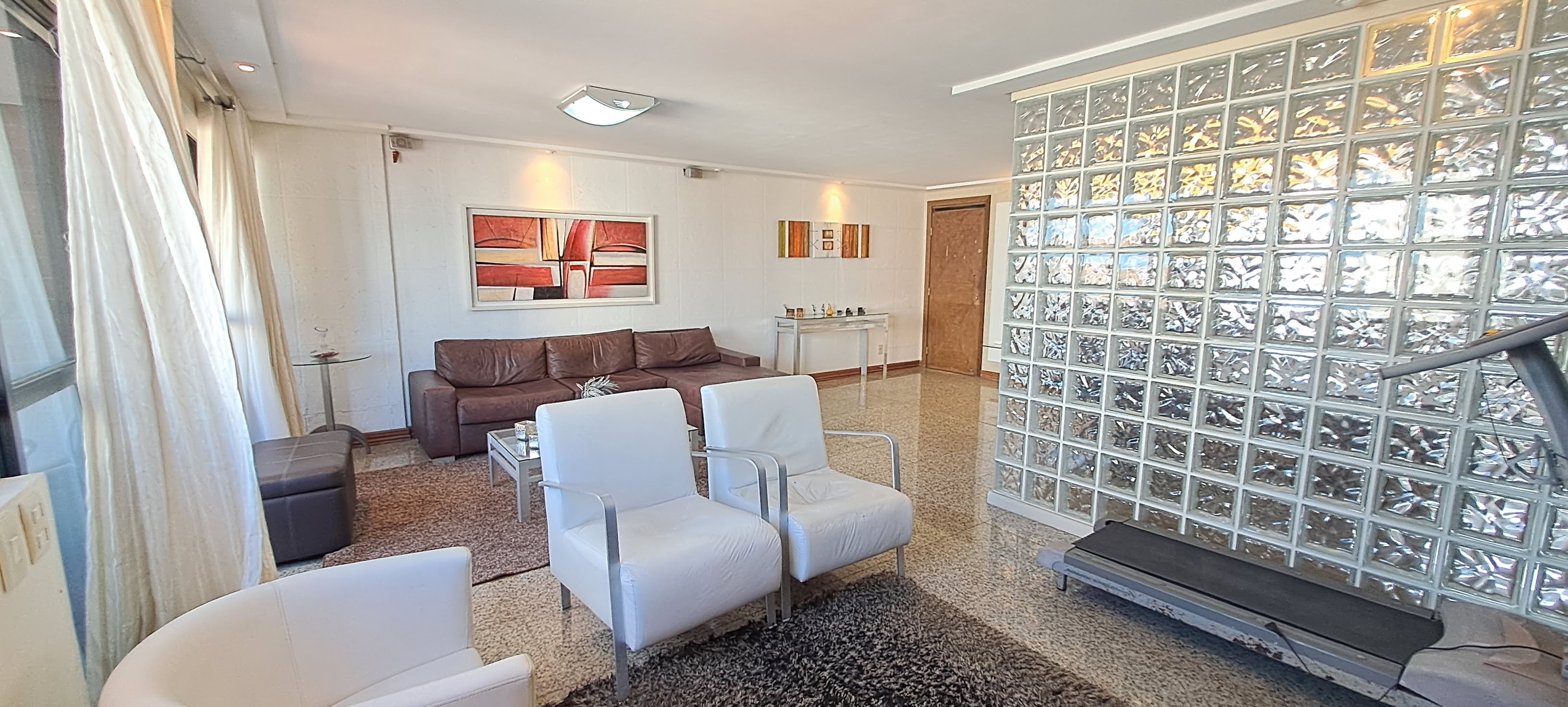 Imagem Apartamento com 3 Quartos à Venda, 150 m²em Guararapes - Fortaleza