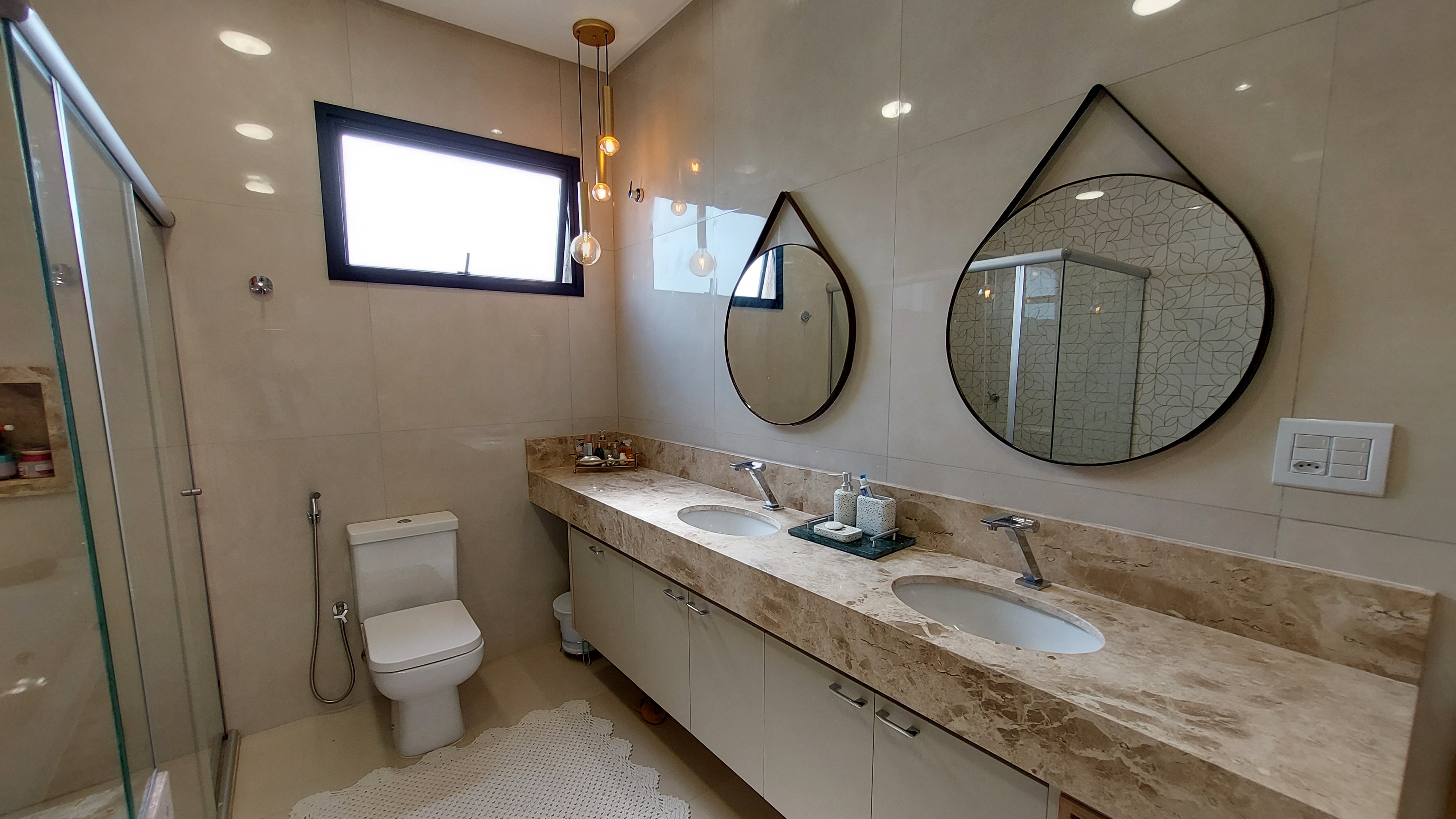 Imagem Casa de Condomínio com 4 Quartos à Venda ou Temporada, 259 m²em Parqville Pinheiros - Aparecida de Goiânia