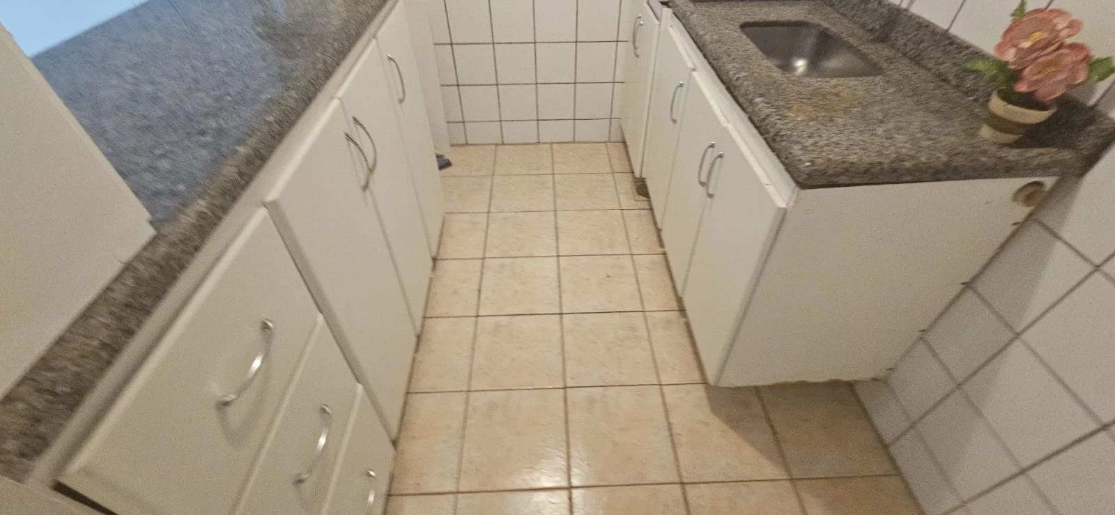 Imagem Apartamento com 1 Quarto à Venda, 7.000 m² em Centro - Caldas Novas