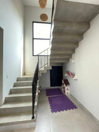 Casa de Condomínio com 4 Quartos à Venda, 223 m² em Parque Residencial Maria Elmira - Caçapava