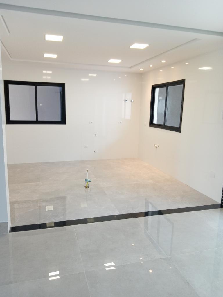 Imagem Sobrado com 4 Quartos à Venda, 340 m²em Independência - São Bernardo do Campo