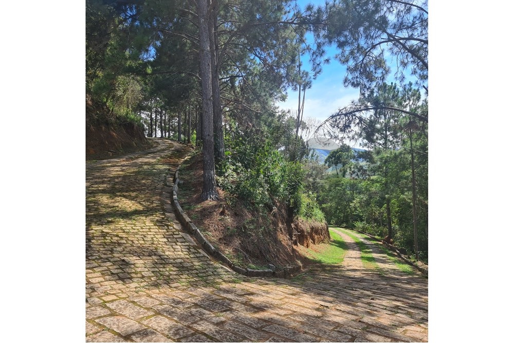 Imagem Terreno à Venda, 5.030 m² em Cuiabá - Petrópolis
