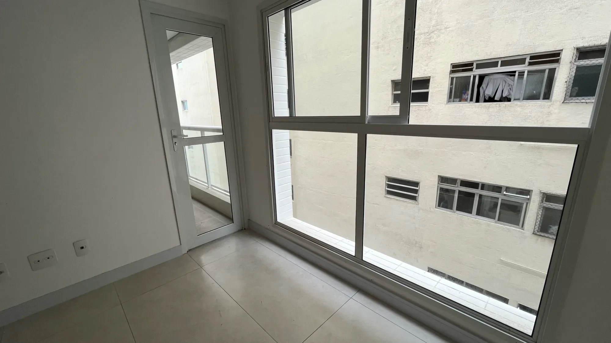Imagem Apartamento com 2 Quartos à Venda, 82 m² em Aparecida - Santos