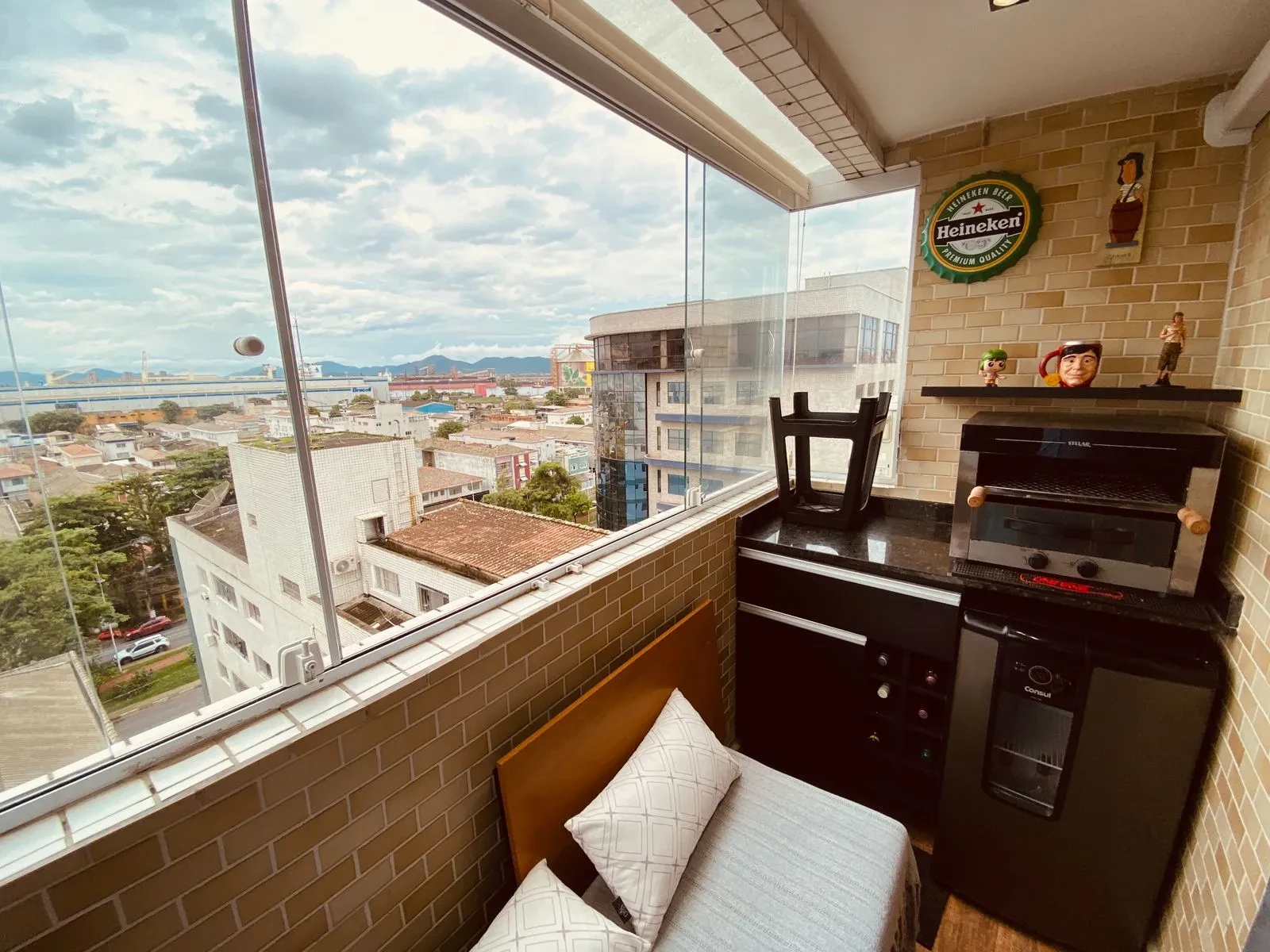 Imagem Apartamento com 2 Quartos à Venda, 63 metros em Estuário - Santos