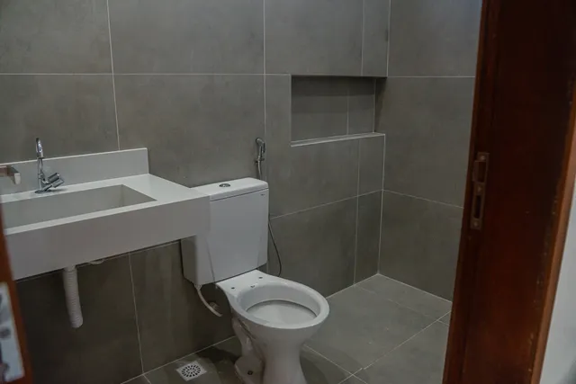 Imagem Casa de Condomínio com 3 Quartos à Venda, 160 m²em Cajupiranga - Parnamirim