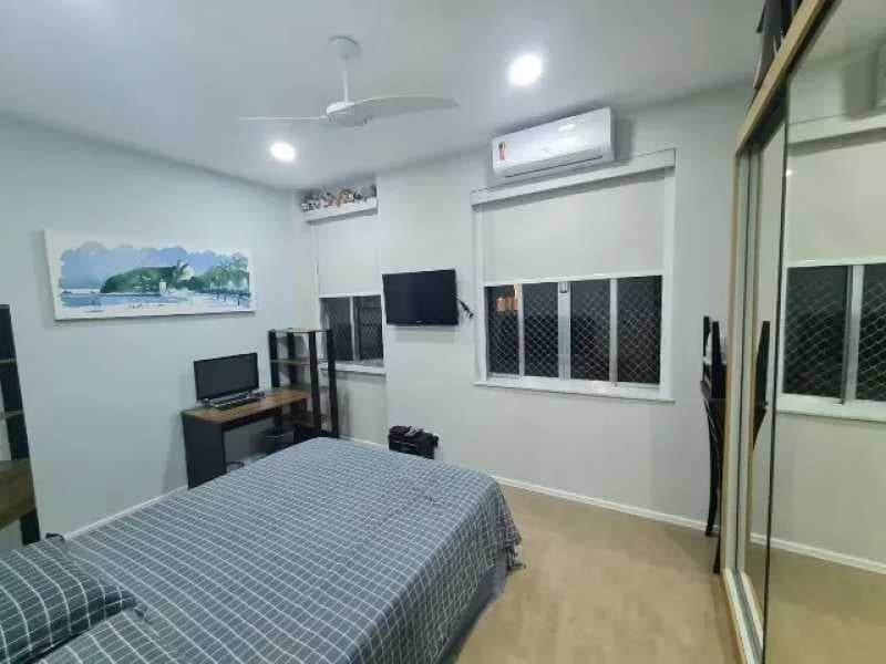 Imagem Apartamento com 2 Quartos à Venda, 100 m²em Copacabana - Rio de Janeiro