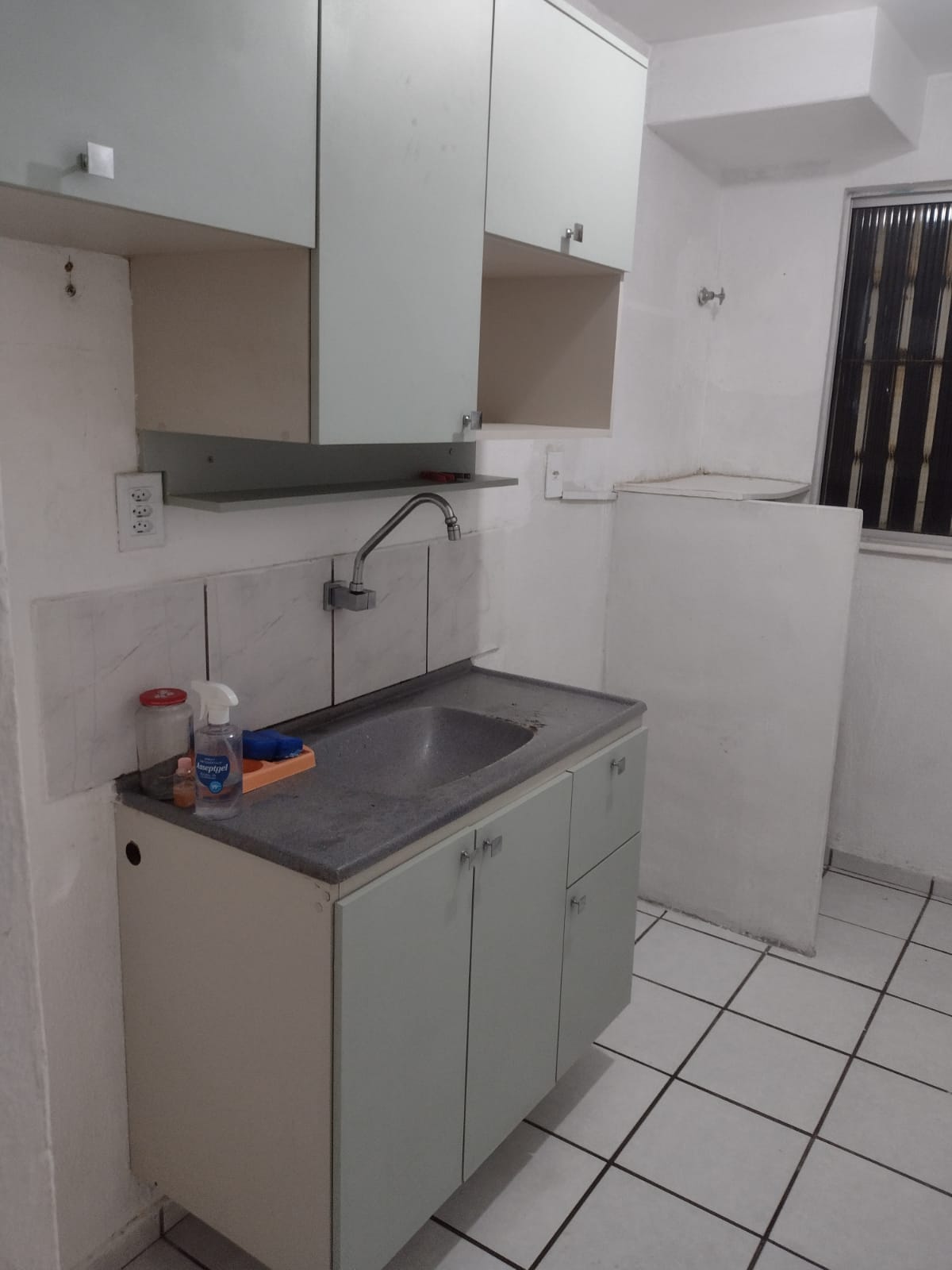 Imagem Apartamento com 2 Quartos para Alugar, 45 m²em Angelim - São Luís
