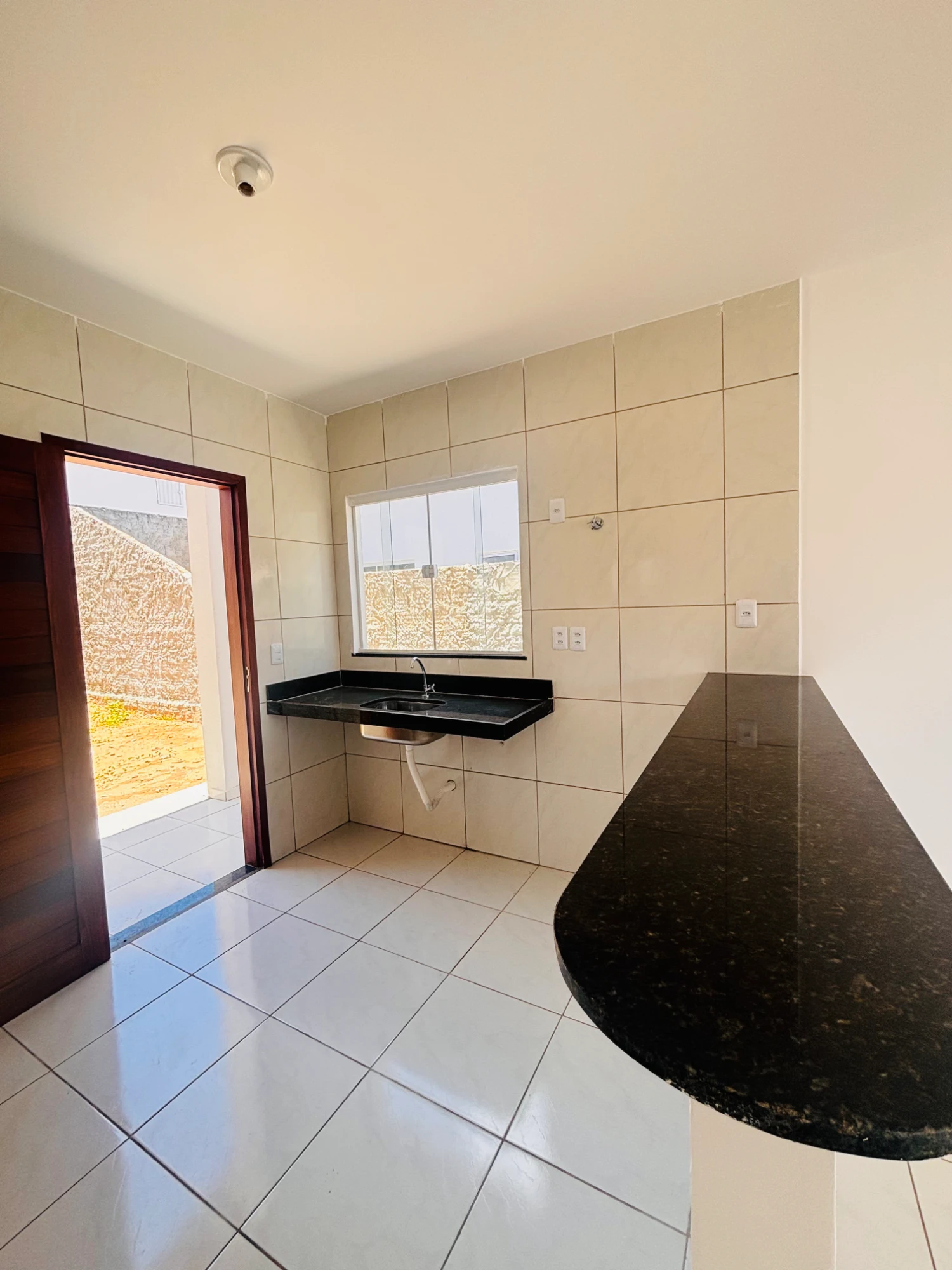 Foto do imóvel: Casa com 2 Quartos à Venda, 69 m² em Nísia Floresta - Nísia Floresta