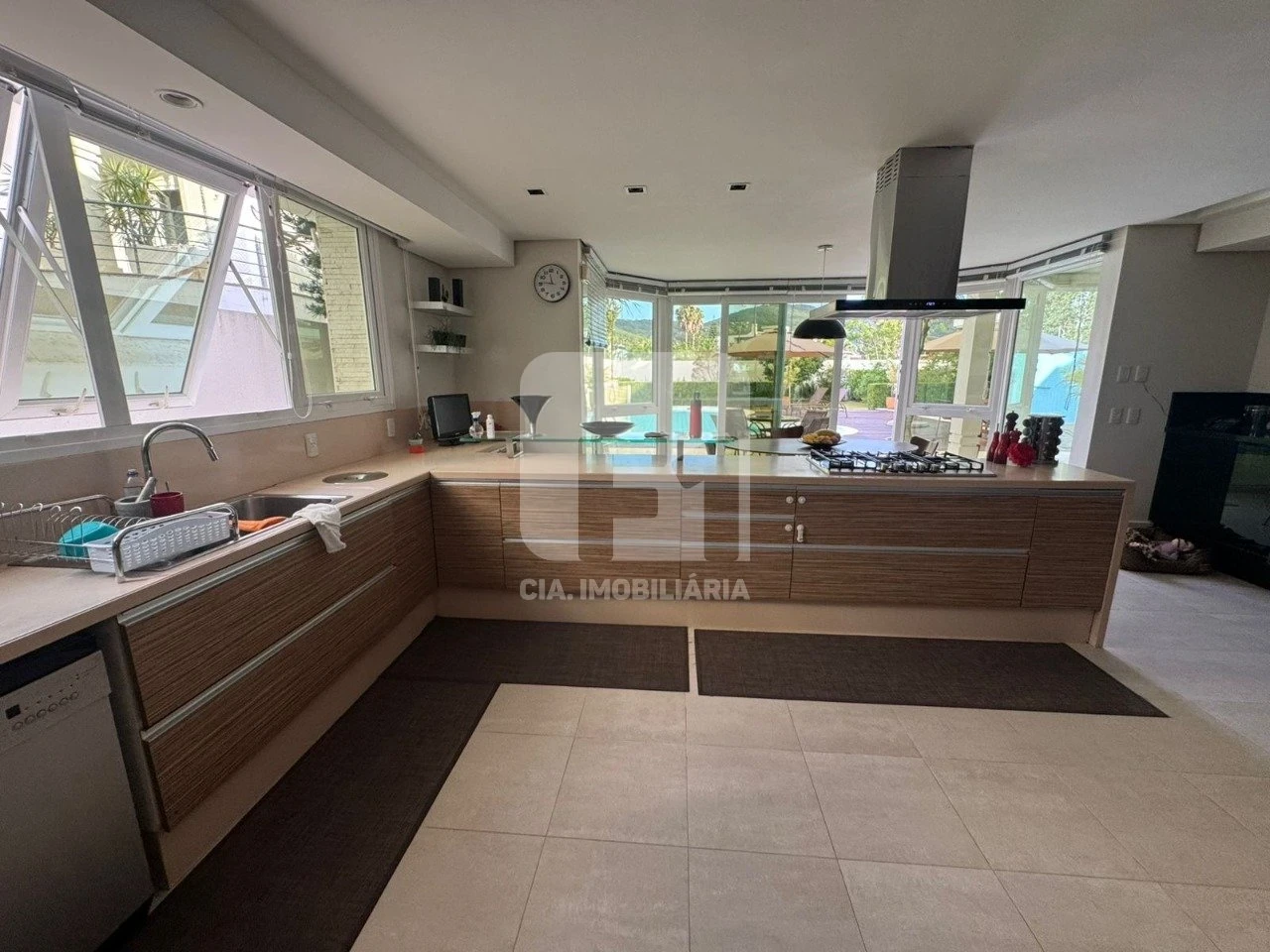 Imagem Casa com 4 Quartos à Venda, 762 m² em Santa Mônica - Florianópolis