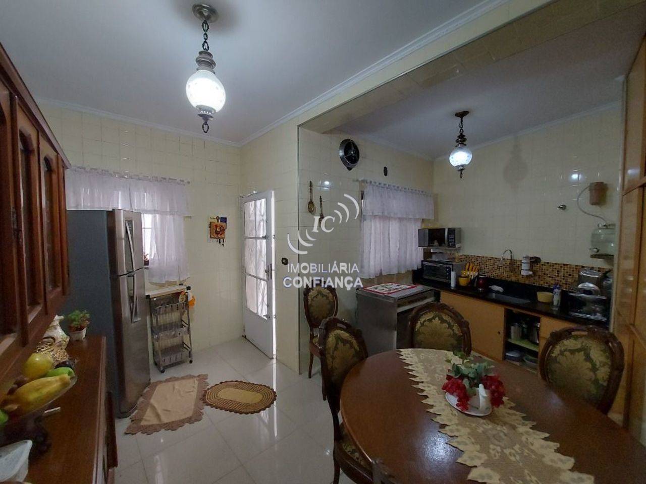 Imagem Sobrado com 3 Quartos para Alugar, 108 m²em Penha - São Paulo