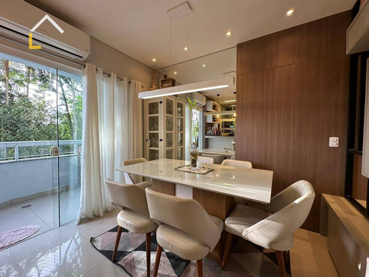 Imagem Apartamento com 3 Quartos à Venda, 85 m²em Floresta - Joinville