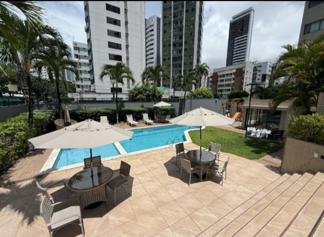 Foto do imóvel: Apartamento com 4 Quartos à Venda ou Locação, 175 m² em Boa Viagem - Recife