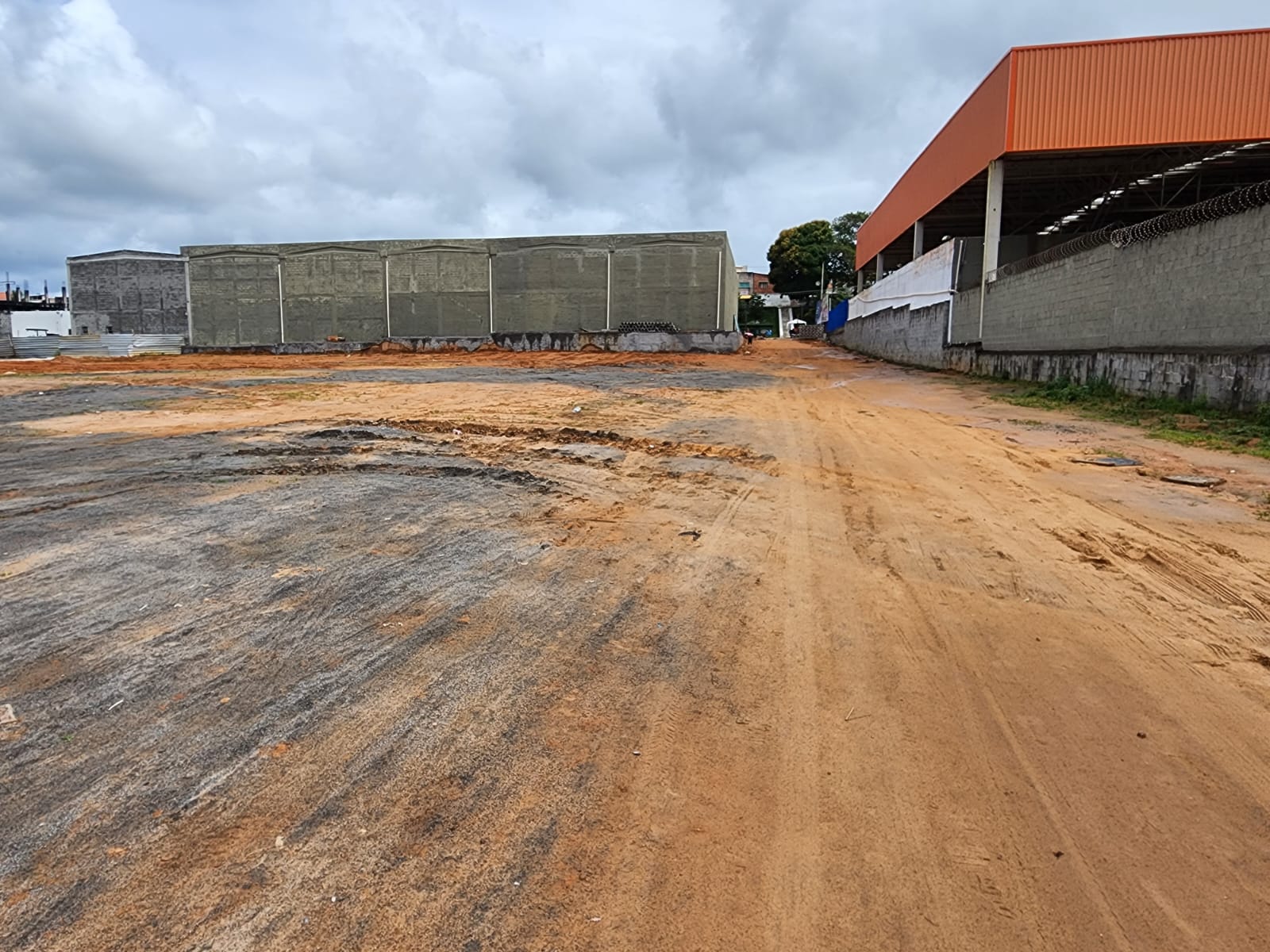 Imagem Terreno para Alugar, 10.000 m² em CIA I - Simões Filho