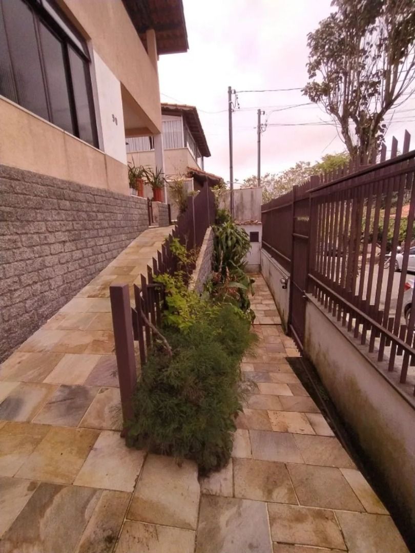 Foto do imóvel: Casa com 3 Quartos à Venda, 200 m² em Aeroporto - Juiz de Fora