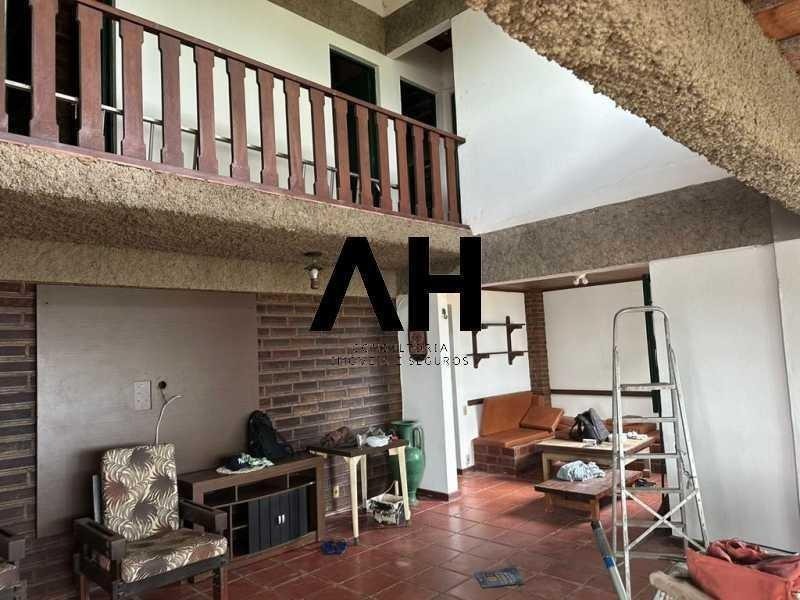 Imagem Casa com 5 Quartos à Venda, 150 m²em Praia de Itaipuaçu (Itaipuaçu) - Maricá