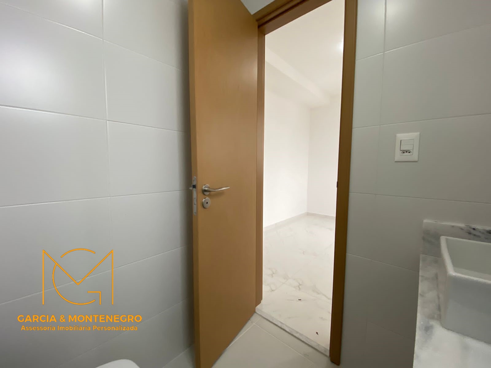 Imagem Apartamento com 2 Quartos para Alugar, 69 m²em Boqueirão - Santos