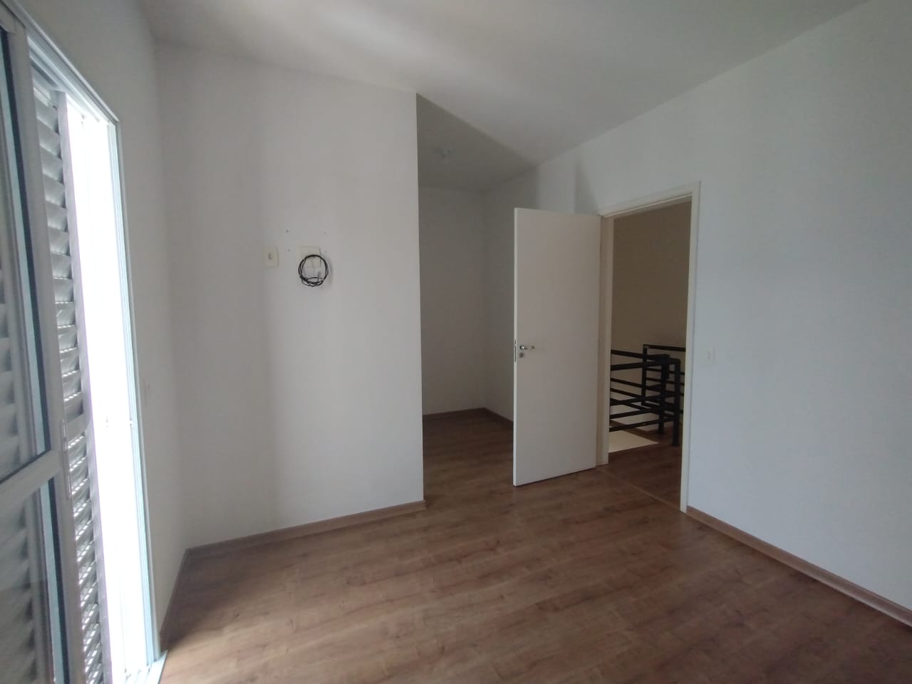 Imagem Casa de Condomínio com 3 Quartos para Alugar, 105 m²em Paisagem Renoir - Cotia