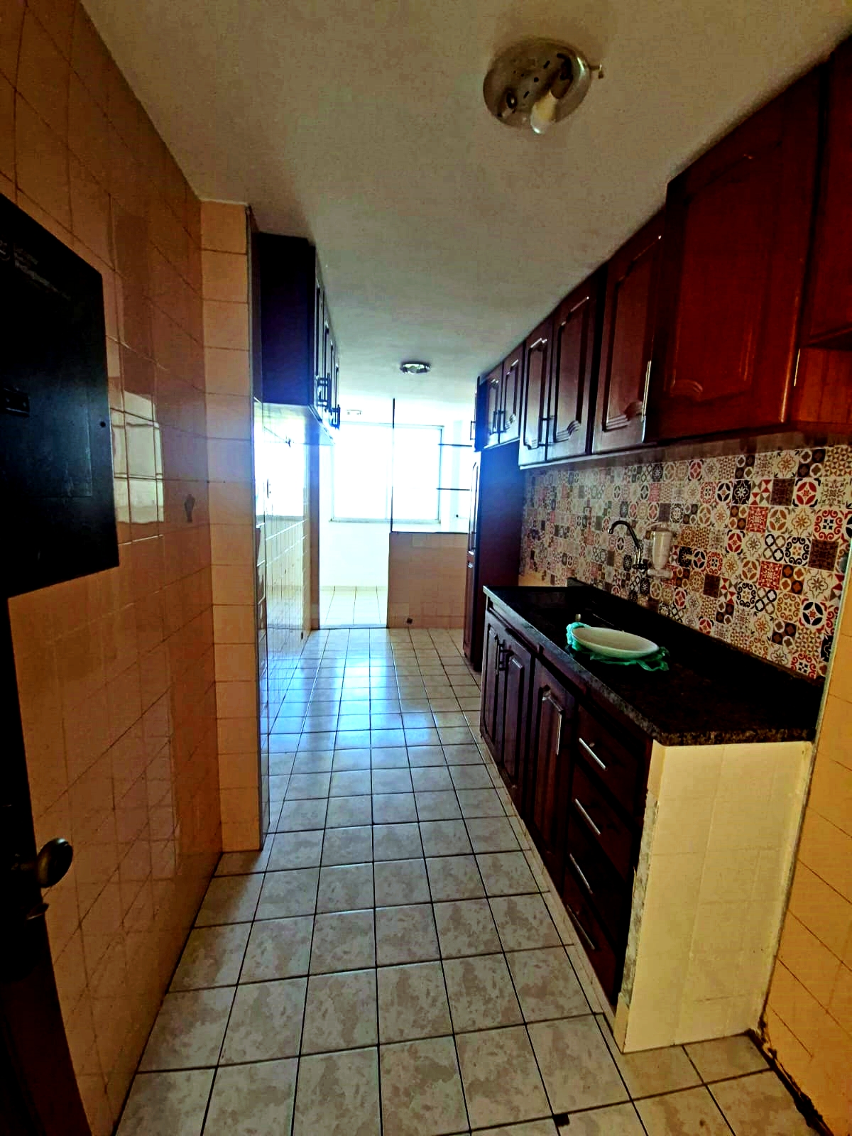 Imagem Apartamento com 3 Quartos para Alugar, 100 m² em Cremação - Belém