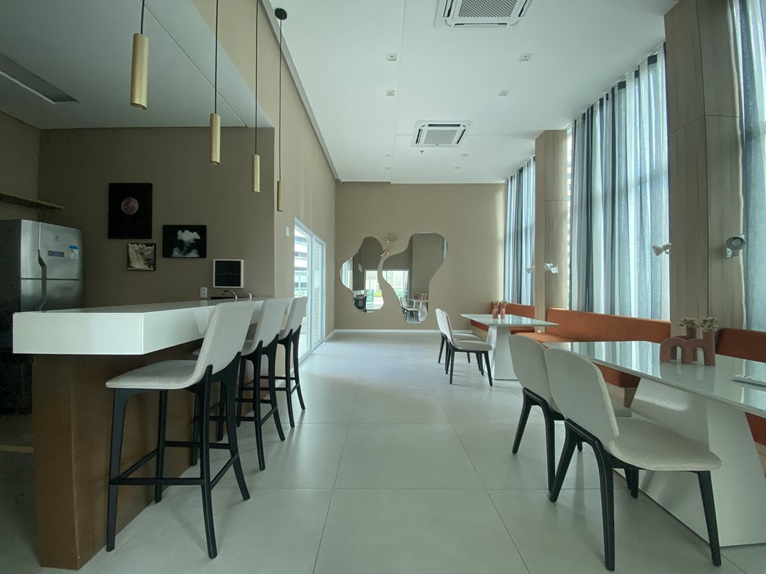 Imagem Apartamento com 2 Quartos à Venda, 57 m² em Meireles - Fortaleza