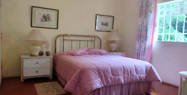 Imagem Casa com 6 Quartos à Venda, 300 m² em Bingen - Petrópolis