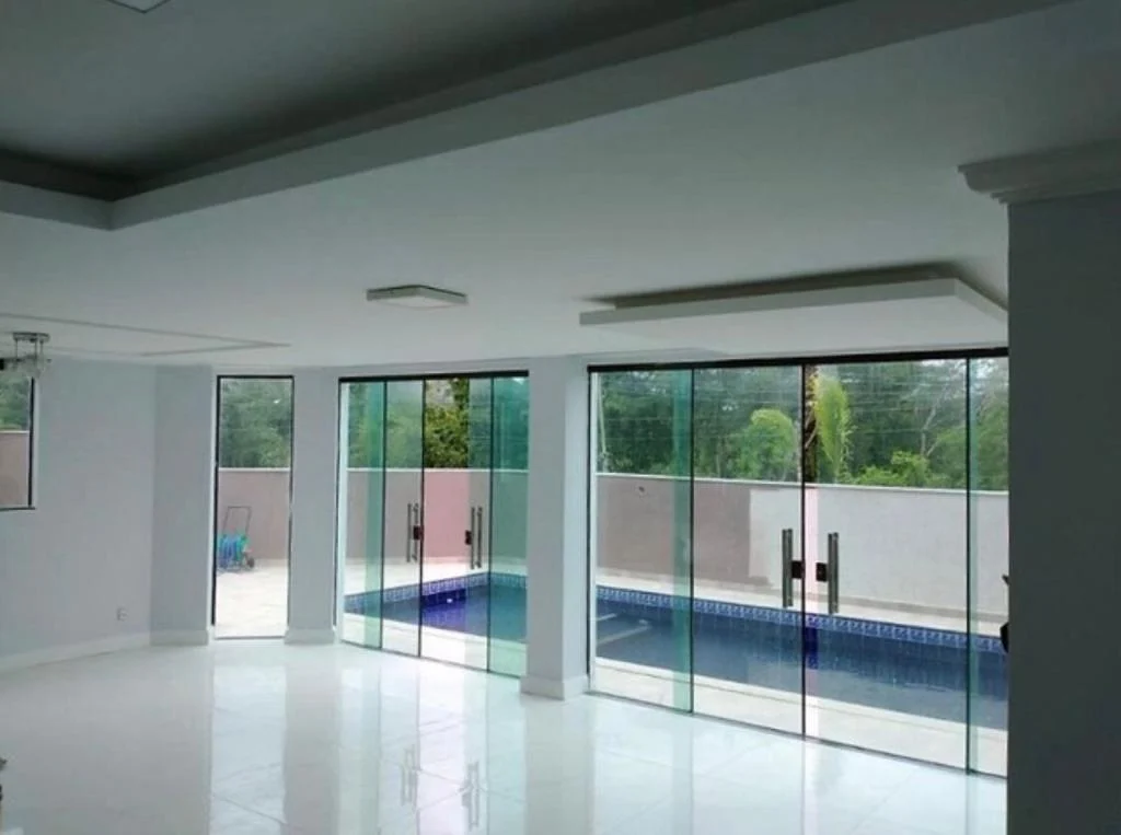 Imagem Casa com 4 Quartos à Venda, 683 m²em Camboinhas - Niterói