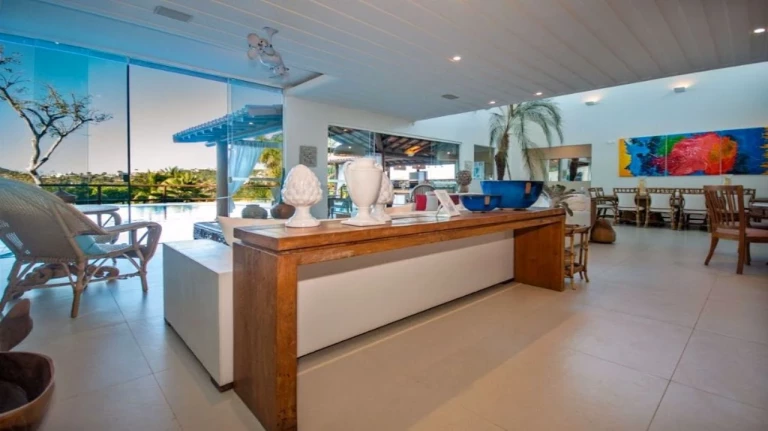 Imagem Casa com 6 Quartos à Venda, 580 m² em Ferradura - Armação dos Búzios