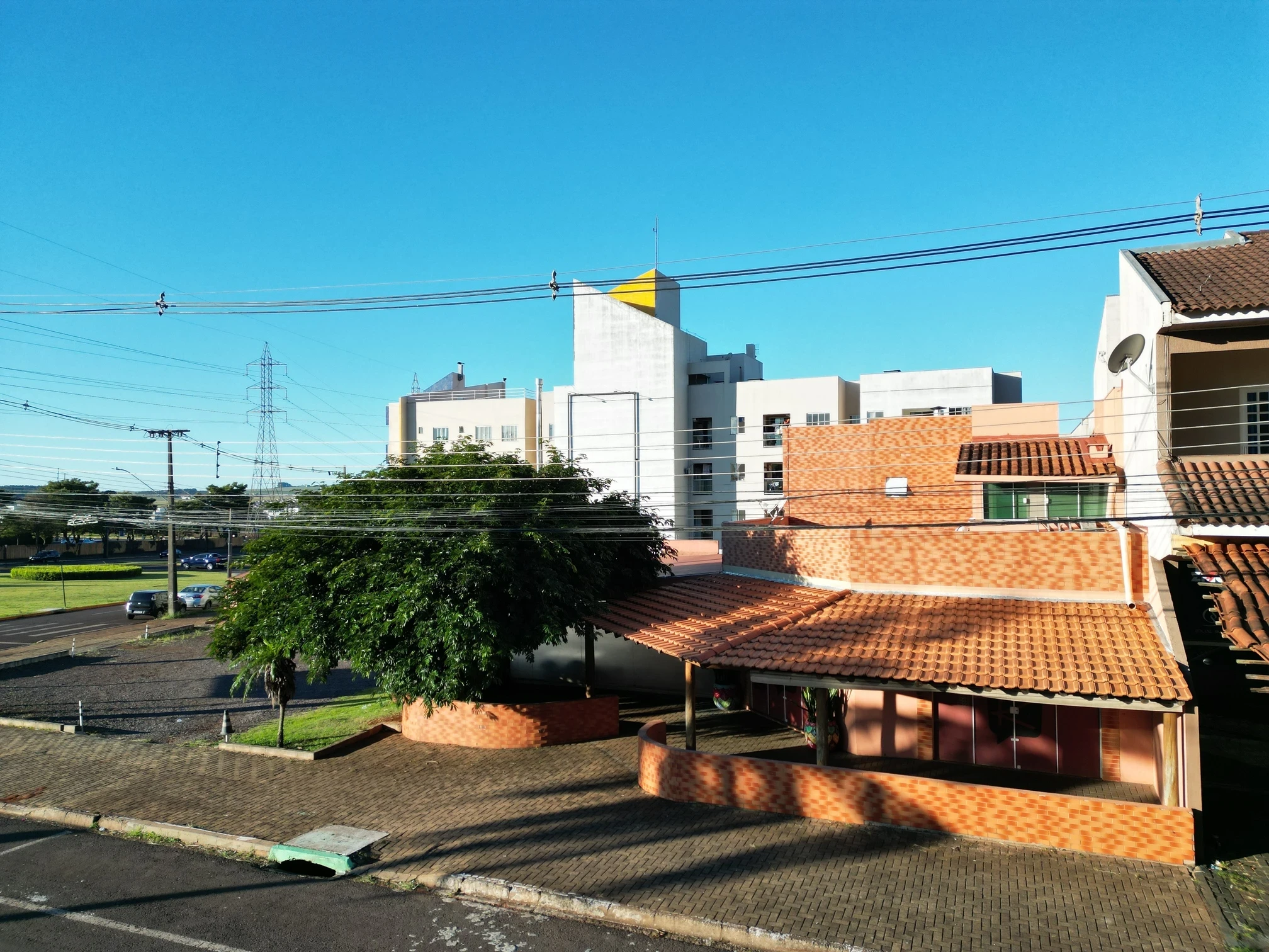 Foto do imóvel: Sala Comercial à Venda, 200 m² em FAG - Cascavel